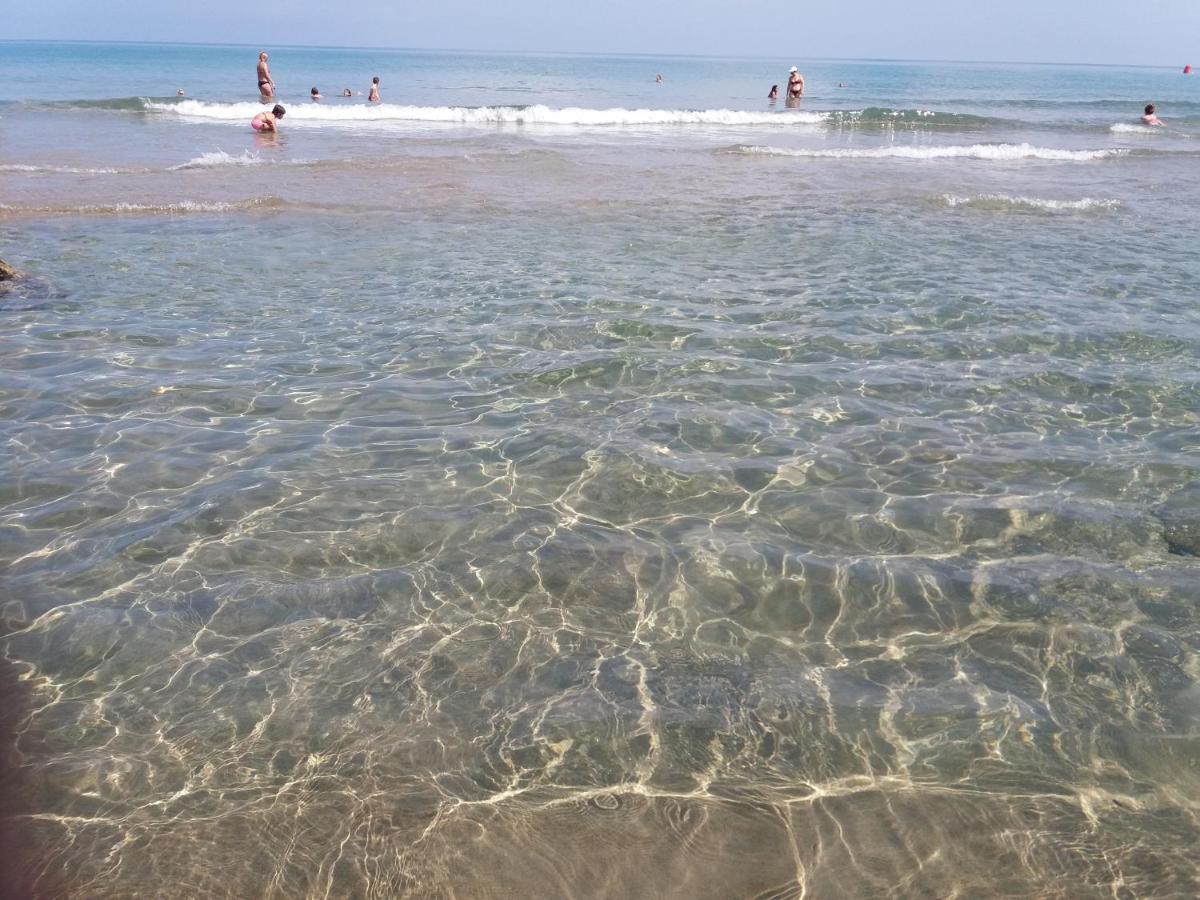 Fabiene Familyholidays Чефалу Екстериор снимка