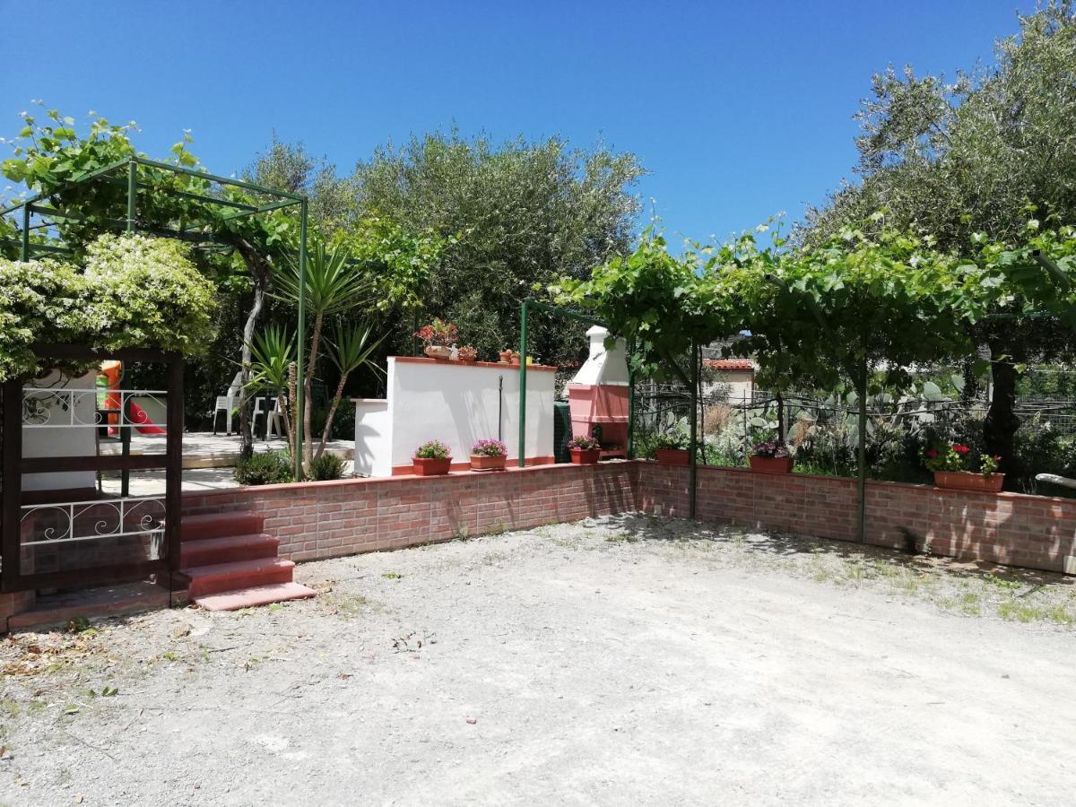 Fabiene Familyholidays Чефалу Екстериор снимка